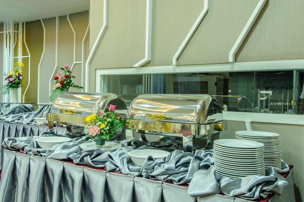 The Paradiso Jk Design Hotel Nakhon Sawan Eksteriør billede