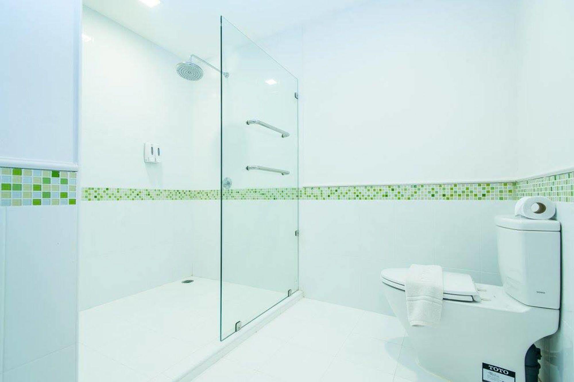 The Paradiso Jk Design Hotel Nakhon Sawan Eksteriør billede