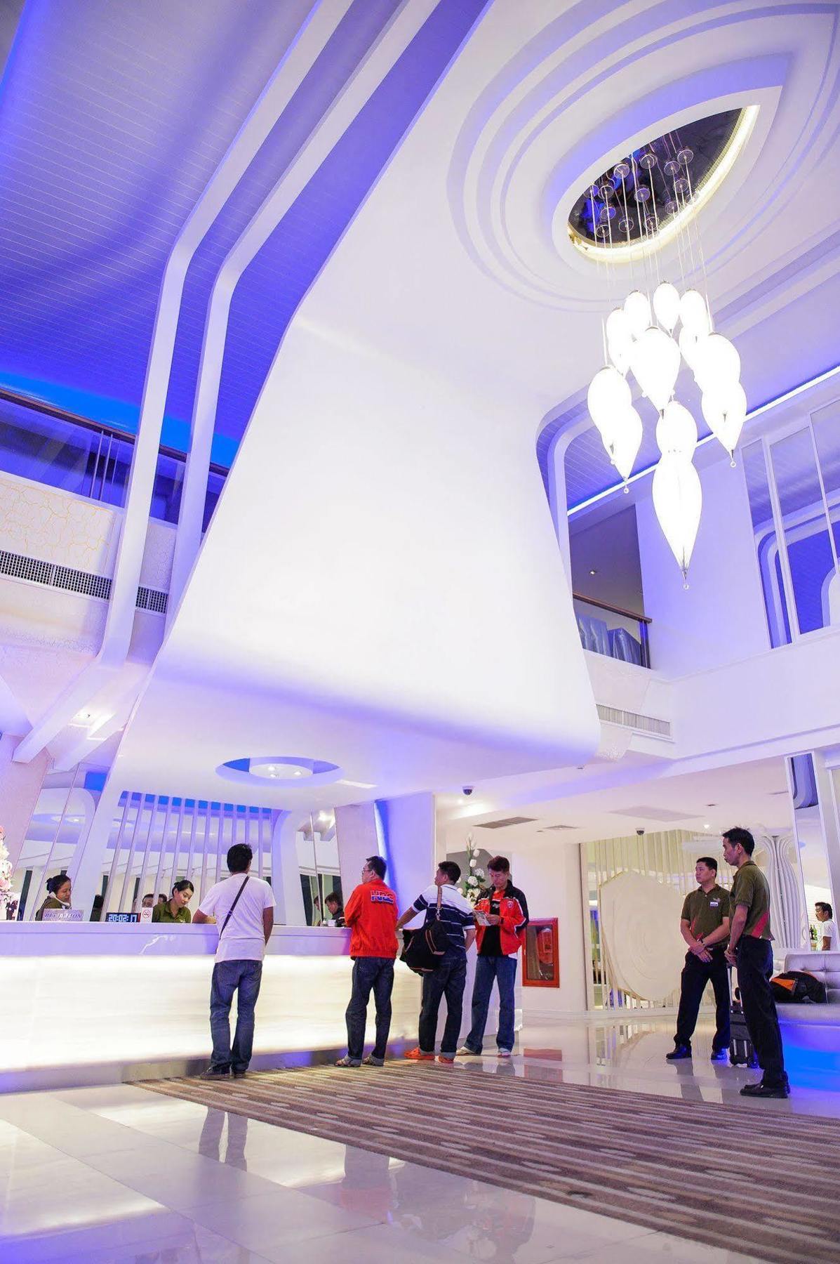 The Paradiso Jk Design Hotel Nakhon Sawan Eksteriør billede
